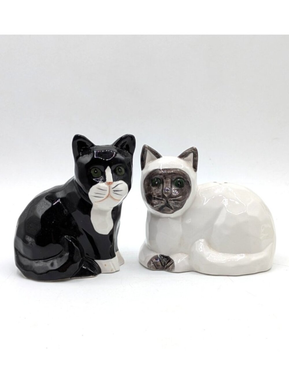 Black and White Cat Kitten Salt and Pepper Shakers Ceramic with Stoppers 3.5"